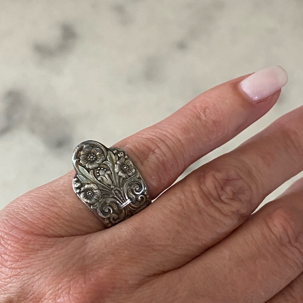 Handmade 🌸 Spoon Ring - Picture 4 of 6